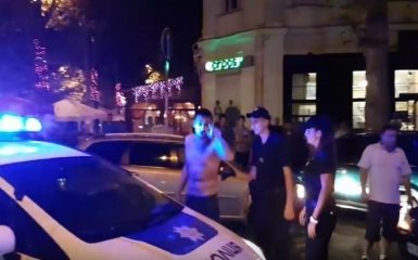 "Быдломарафон" и гамадрилы: у Авакова прокомментировали инцидент в Николаеве