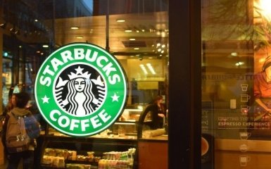 Starbucks на день повністю припинить працювати в США через расовий скандал
