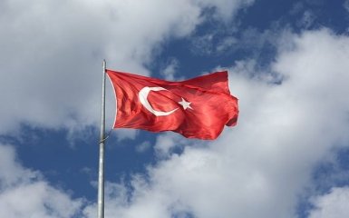 Туреччина перекидає в Сирію нові війська - що відбувається