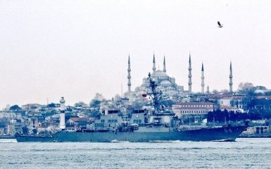 У Чорне море увійшов другий військовий корабель США: опубліковано фото