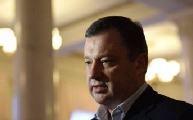 "Слуга народу" зізнався, що був свідком корупції в Раді