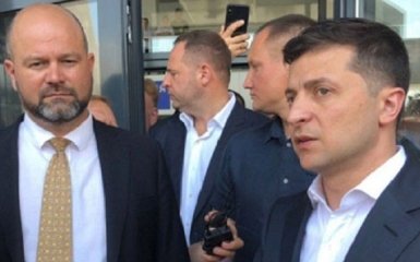 Вакханалія і корупція: Зеленський поскандалив із чиновниками на Житомирщині