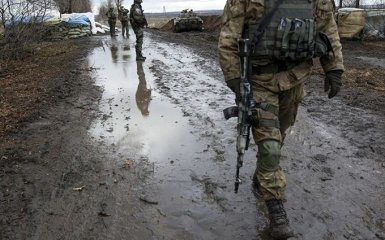 Боевики на Донбассе атаковали украинские позиции, есть раненый: появились фото
