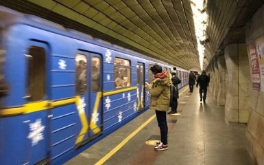 Как будет работать общественный транспорт в Киеве в новогоднюю ночь - график