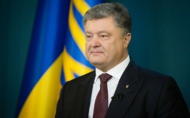 Порошенко привітав Україну з Великоднем: з'явилося відео