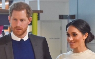 Меган Маркл впервые вышла после родов - опубликовано фото первенца