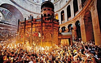 Сходження Благодатного вогню у Єрусалимі — онлайн-трансляція