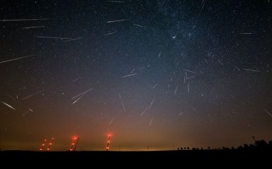 Зорепад Таурід: коли і де можна побачити вогняний зоряний дощ