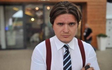 У известного украинского ведущего обокрали авто