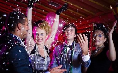 У Росії в дитячому садку пройшов "еротичний" корпоратив, мережа в шоці: опубліковано відео