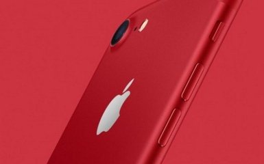 Під кеди: соцмережі розвеселили оновлені iPhone 7 і iPad, з'явилися фото