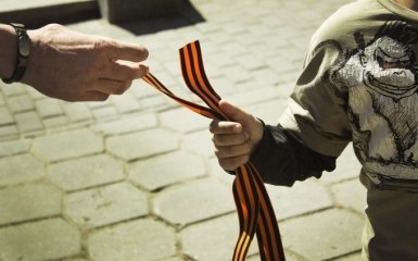 У Авакова предостерегли от георгиевских лент 9 мая: появилось видео