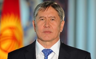 Президент Киргизстану представив кліп на нову пісню: з'явилося відео