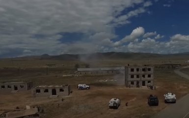 Нацгвардия Путина уже проводит учения в Армении: появилось видео