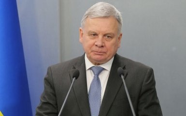 Глава Міноборони допускає повторення Росією грузинського сценарію в Україні