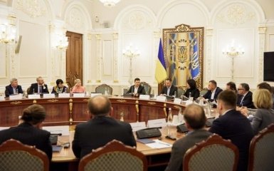 Зеленский отреагировал на скопление войск РФ у украинской границы