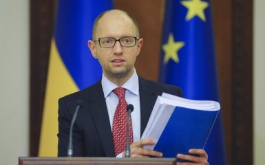 В Раду внесено постановление об отставке Яценюка, - СМИ