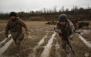 Україна без допомоги США та НАТО може програти війну до літа 2024 року — CNN