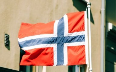 Норвегия передаст Украине ракеты IRIS-T и оборудование для разминирования