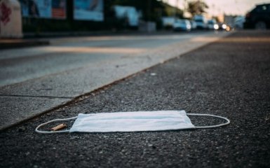 Вчені НАН б'ють на сполох через проникнення нових штамів коронавірусу з РФ