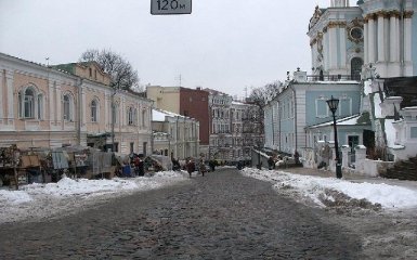 Синоптики попереджають про сильні снігопади