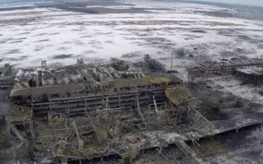 Різдво в Донецькому аеропорту: з'явилося архівне відео з "киборгами"