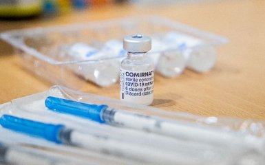 ВООЗ пропонує мораторій на ревакцинацію від коронавірусу в заможних країнах