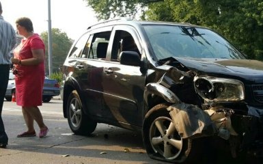 В масштабном ДТП в Киеве пострадали 4 авто: появились фото
