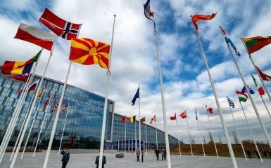 У официального сайта НАТО появилась украинская версия