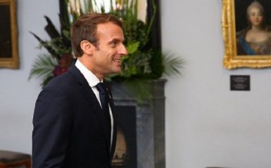 Ображений президент: Макрон публічно висварив дитину, яка придумала йому кумедне прізвисько