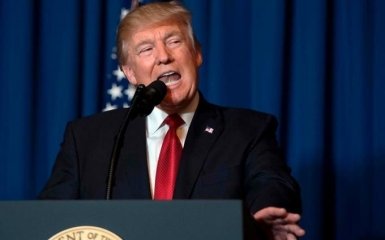 Втрачаю терпіння: Трамп виступив з новими звинуваченнями на адресу країн НАТО