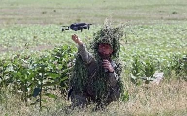Українські військові презентували унікальний комплекс радіоелектронної розвідки