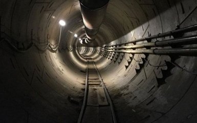 Безкоштовна поїздка на Hyperloop всім бажаючим: Маск анонсував перші випробування надшвидкісного потяга