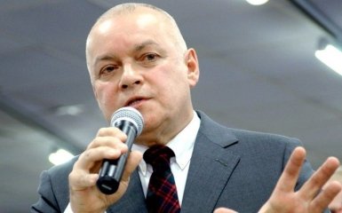 Путинский пропагандист Киселев попытался нахамить американцам: опубликовано видео