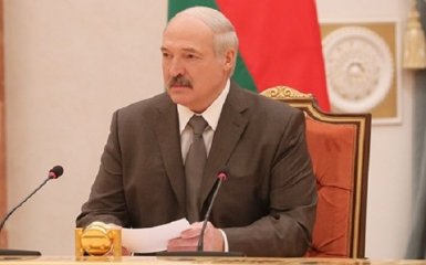 Всі пацюки у захваті: Лукашенко знайшов нові "ліки" від коронавірусу