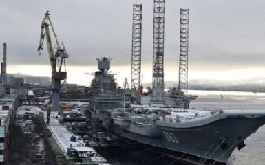 В России вспыхнул пожар на флагмане "Адмирал Кузнецов"