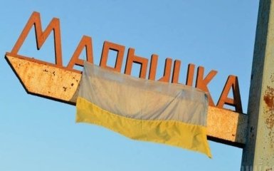 Атака боевиков на КПП «Марьинка»: ранены мирные жители