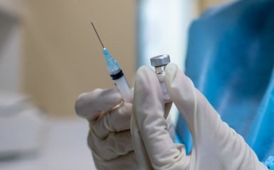 Во Франции разработали новую чрезвычайно эффективную вакцину против коронавируса