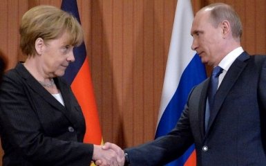 Меркель прибула в Сочі для зустрічі з Путіним