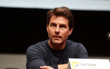 Том Круз знову холостяк
