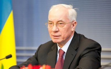 ГПУ повідомила про підозру Азарову за незаконне призначення Клюєва віце-прем'єром