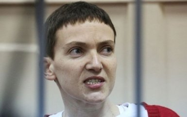 Самолет Порошенко уже прилетел в Россию за Савченко