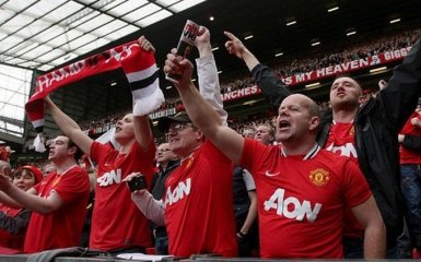 Легендарный английский клуб предупредил своих болельщиков в России