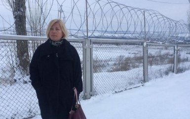 Россия не пускает украинскую делегацию на суд к Савченко