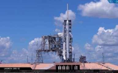 SpaceX успішно запустила ракету Falcon 9: з'явилося відео
