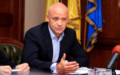 Мэр Одессы в очередной раз не вернулся к работе после отпуска