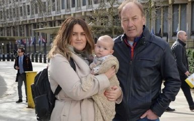 В посольство США в Великобритании по подозрению в терроризме вызвали младенца