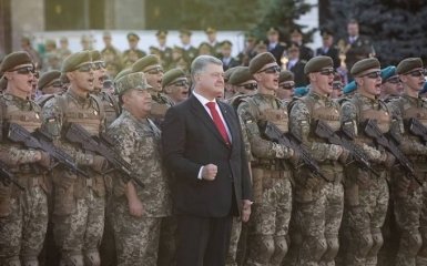 Вступ України в ЄС і НАТО: Порошенко анонсував важливий законопроект