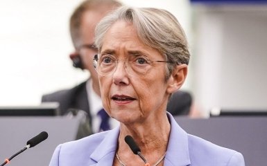 В команде Макрона разгорелся конфликт из-за интервью журналу Playboy