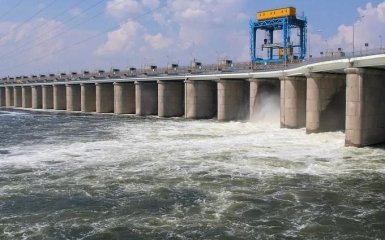 Разрушение Каховской ГЭС, вероятнее всего, произошло из-за взрыва изнутри — NYT